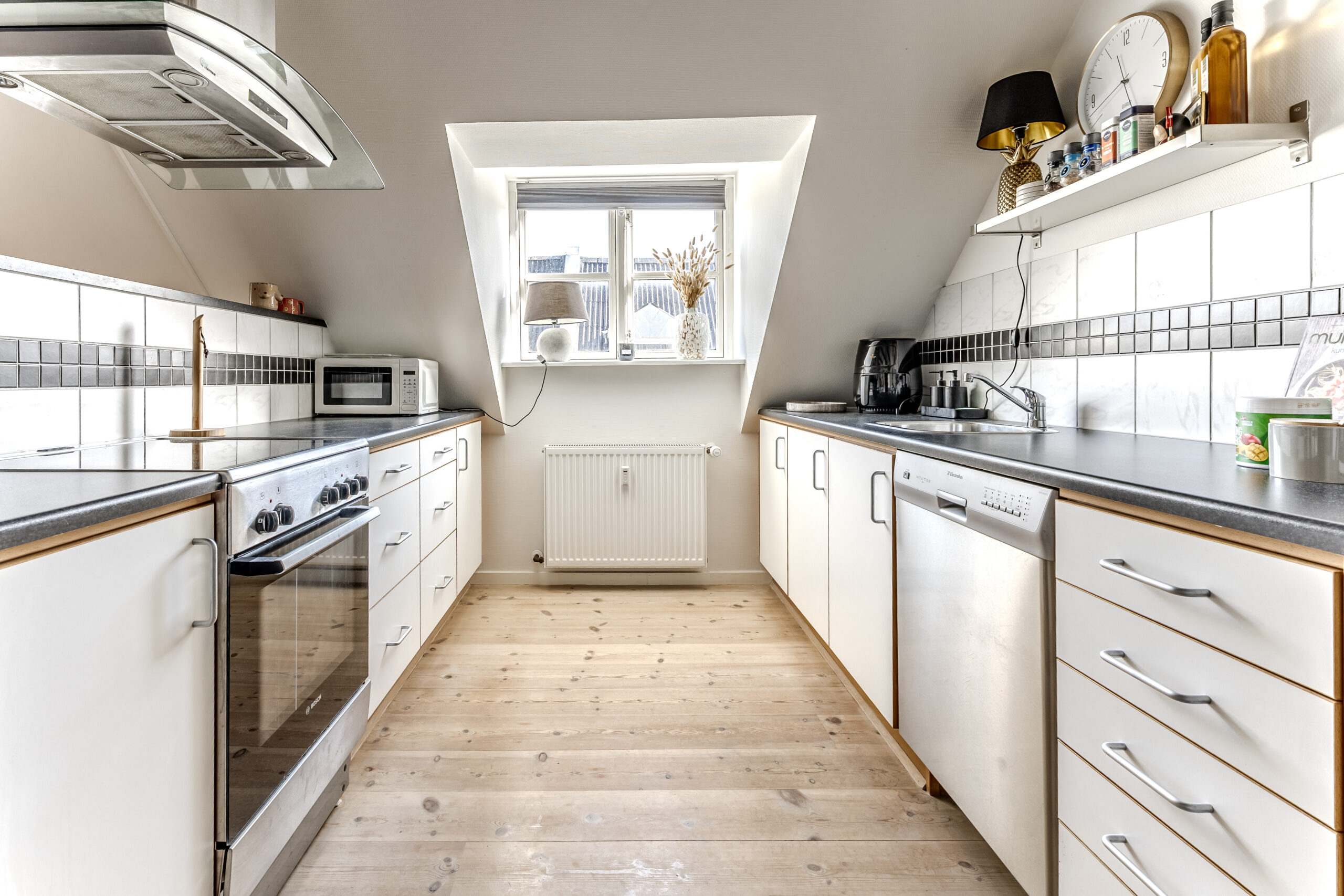 04_2026_c28_3_th_Stine-12