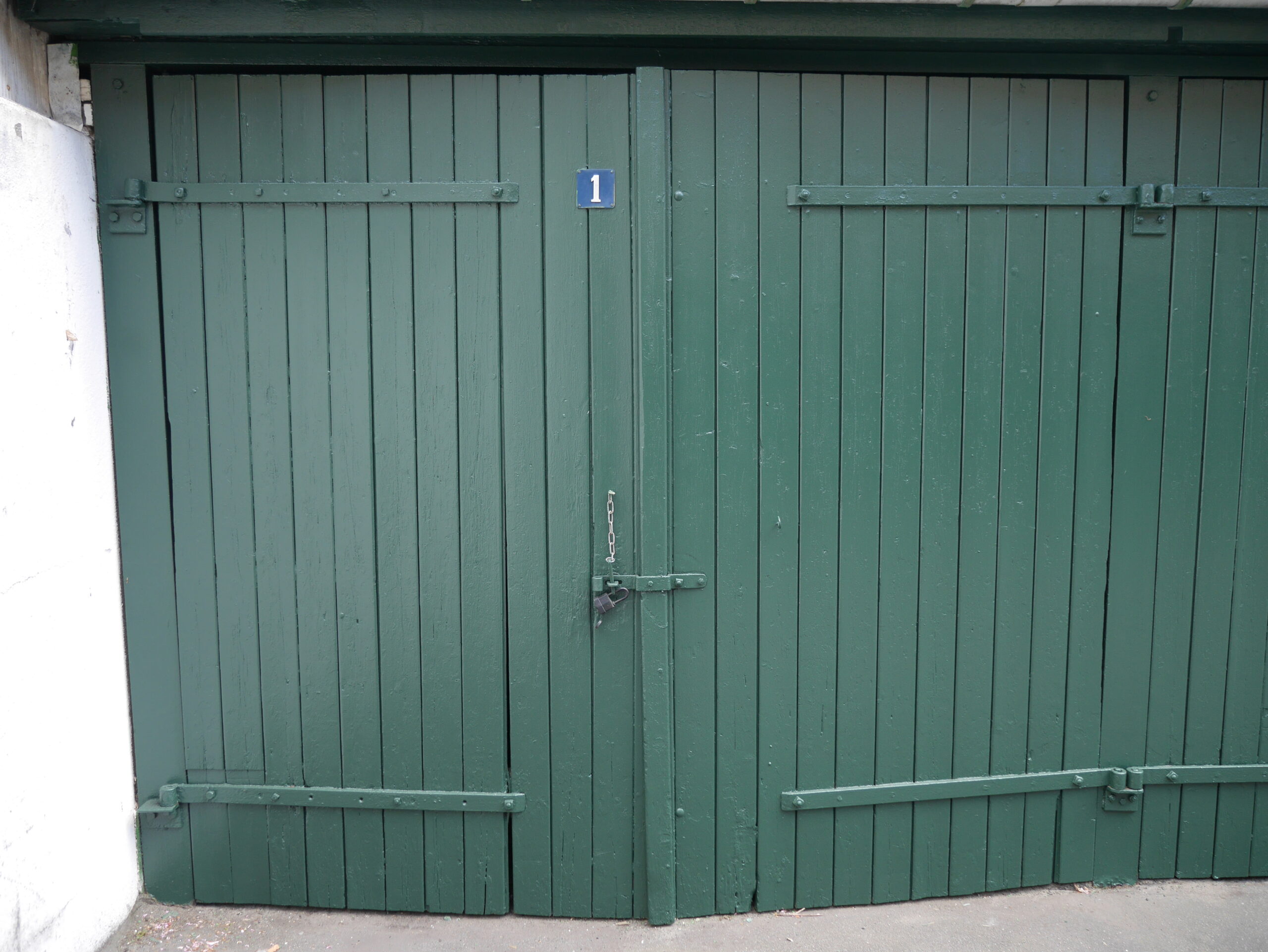 Garage 1